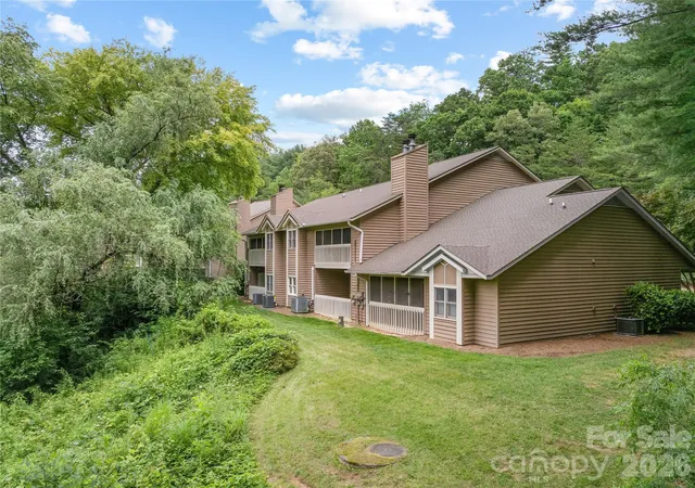 Homes for sale in Asheville, NC | 20 Timberlake Dr, Asheville, NC 28803 | MLS# 4395614