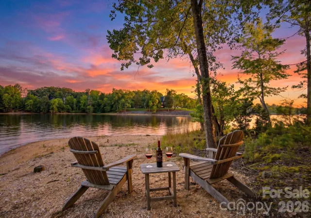 3rd image of 629 Waterton Trl, Belmont, NC 28012 | MLS# 4395633