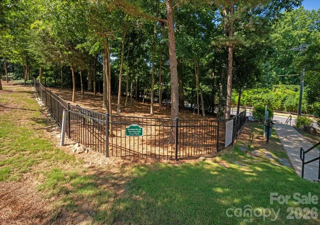 Photo 26 of Townhouse for sale at 314 Hastings Run Dr, Charlotte, NC 28211 | MLS# 4395662 | Listing updated on 2026-09-04