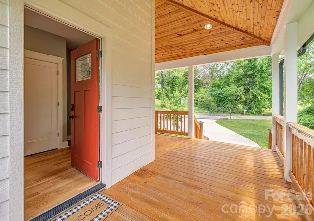 4th image of 18 Wildwood Park Dr, Weaverville, NC 28787 | MLS# 4395669