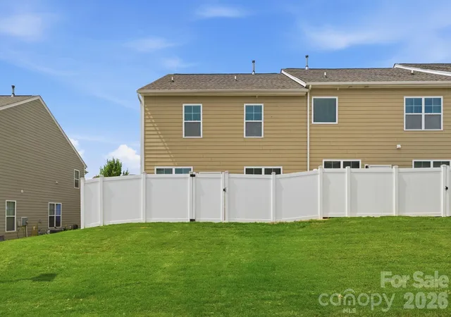 Homes for sale in Lancaster, SC | 5069 Gribble Ln, Lancaster, SC 29720 | MLS# 4395688