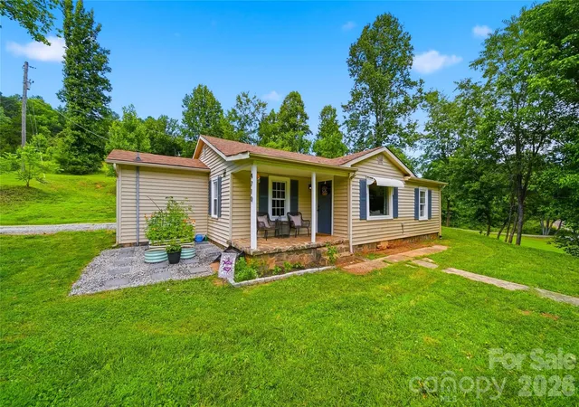 Homes for sale in Lenoir, NC | 4710 Overland Rd, Lenoir, NC 28645 | MLS# 4395693