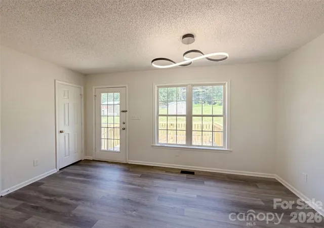 Homes for sale in Bessemer City, NC | 1011 Meagan Ct, Bessemer City, NC 28016 | MLS# 4395695