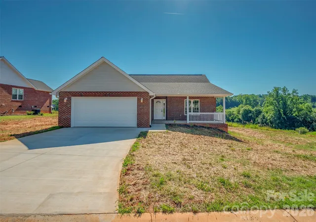 Homes for sale in Spindale, NC | 165 Central Park Cir, Spindale, NC 28160 | MLS# 4395719