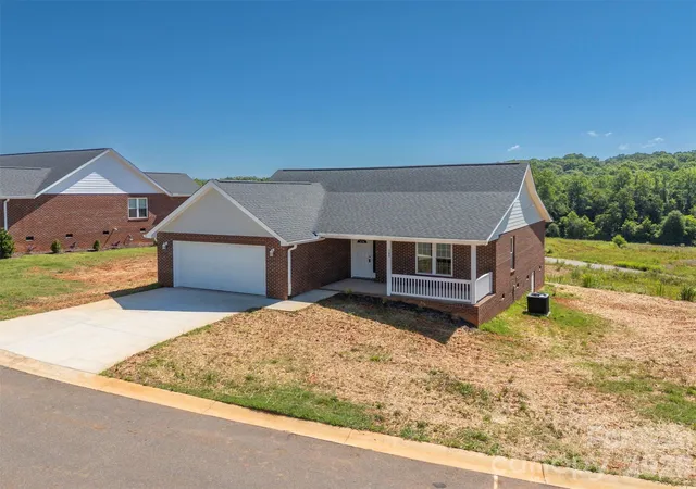 Homes for sale in Spindale, NC | 165 Central Park Cir, Spindale, NC 28160 | MLS# 4395719