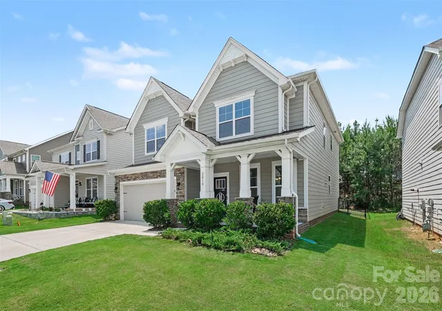 Homes for sale in Waxhaw, NC | 2010 Burton Point Ct, Waxhaw, NC 28173 | MLS# 4395731