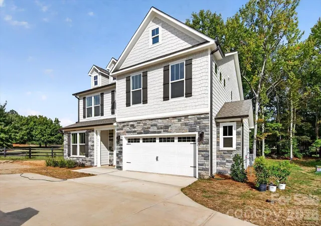 Photo 46 of Single family home for sale at 4919 Potter Rd, Matthews, NC 28104 | MLS# 4395738 | Listing updated on 2026-10-06