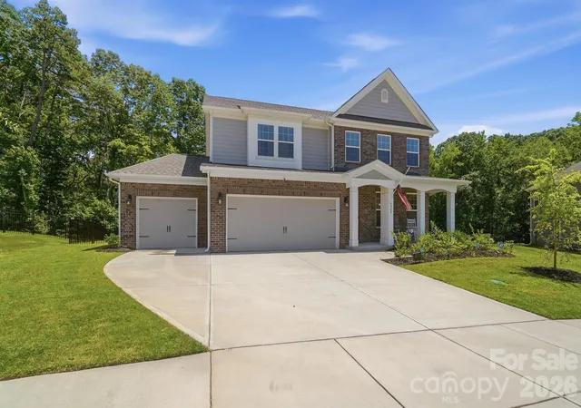 Photo 3 of Single family home for sale at 6042 Sylvan Dr, Denver, NC 28037 | MLS# 4395764 | Listing updated on 2026-10-01