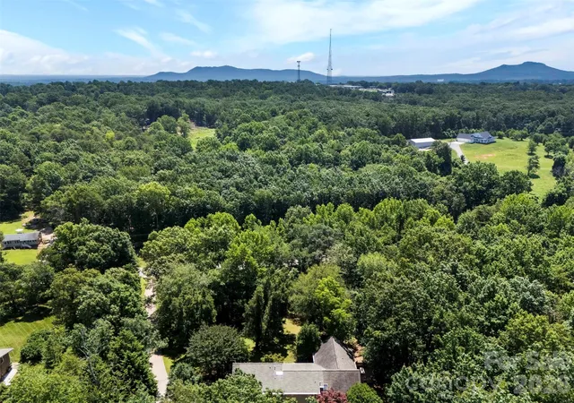 48th image of 1505 N Cansler St, Kings Mountain, NC 28086 | MLS# 4395775