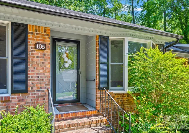 2nd image of 105 David Ct, Fort Mill, SC 29715 | MLS# 4395780