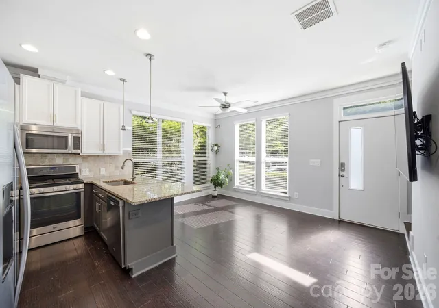 Photo 1 of Townhouse for sale at 923 Warren Burgess Ln, Charlotte, NC 28205 | MLS# 4395797 | Listing updated on 2026-08-01