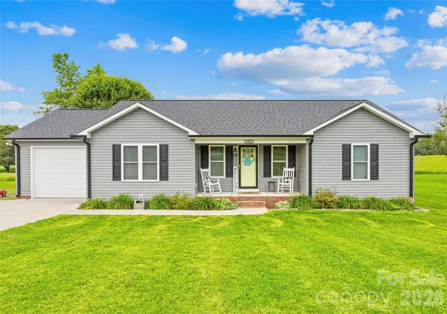 Photo 1 of Single family home for sale at 2251 Rock Dam Rd, Lincolnton, NC 28092 | MLS# 4395799 | Listing updated on 2026-09-19