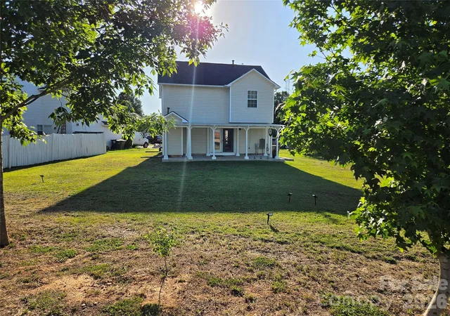 Photo 4 of Single family home for sale at 5802 Autumn Tr Ln, Indian Trail, NC 28079 | MLS# 4395801 | Listing updated on 2026-06-21