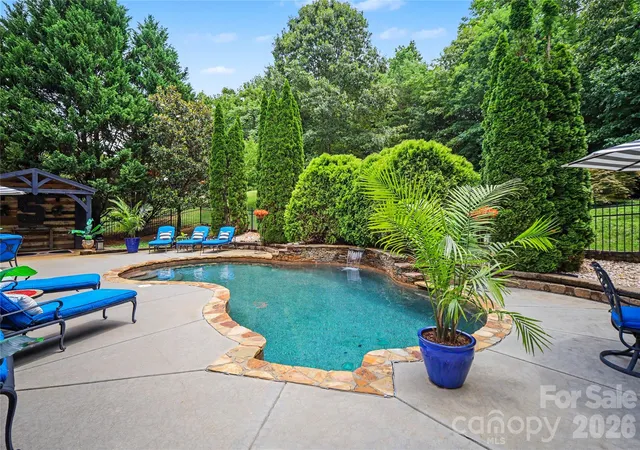 4th image of 218 Crimson Orchard Dr, Mooresville, NC 28115 | MLS# 4395802