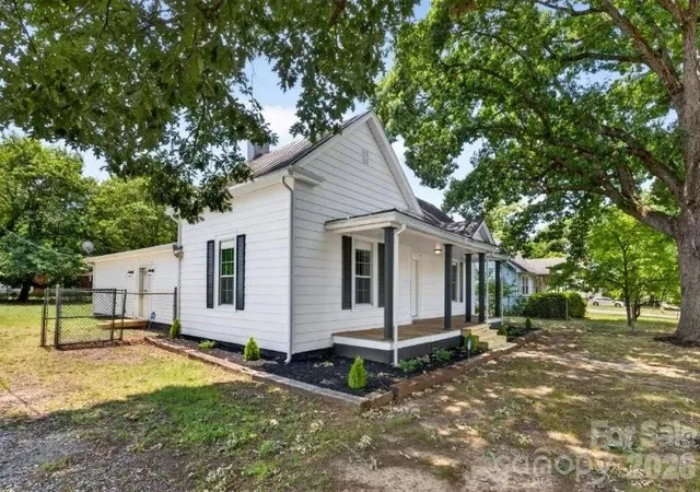 2nd image of 603 Thomas St, Reidsville, NC 27320 | MLS# 4395826