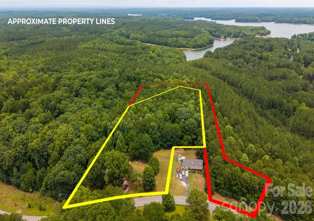 1st image of 8628 Island Point Rd, Sherrills Ford, NC 28673 | MLS# 4395856