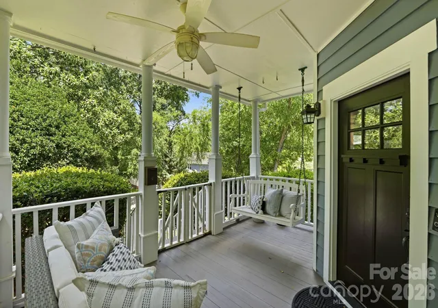 4th image of 2009 Victorian Pl, Charlotte, NC 28203 | MLS# 4395877