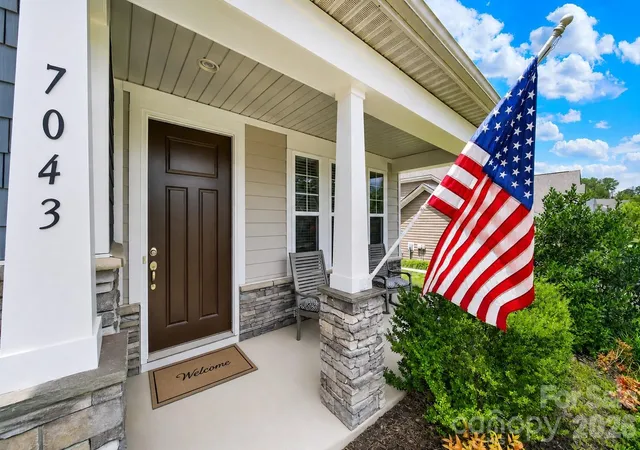 Photo 3 of Single family home for sale at 7043 Wyngate Pl, Lancaster, SC 29720 | MLS# 4395884 | Listing updated on 2026-08-24
