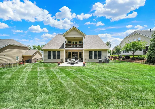 Photo 4 of Single family home for sale at 7043 Wyngate Pl, Lancaster, SC 29720 | MLS# 4395884 | Listing updated on 2026-08-24