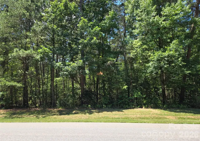 Homes for sale in Badin Lake, NC | 145 Badin View Dr #69, Badin Lake, NC 28127 | MLS# 4395905
