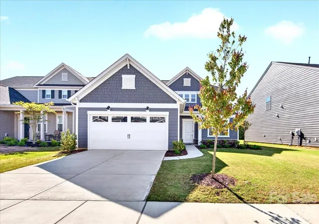 Photo 1 of Single family home for sale at 11119 Glasden Rd, Charlotte, NC 28278 | MLS# 4395906 | Listing updated on 2026-07-16