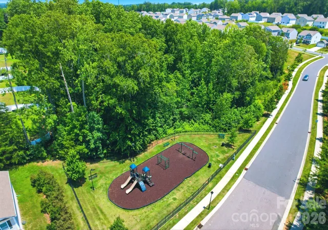 44th image of 9839 Oak Barrel Ln, Charlotte, NC 28215 | MLS# 4395908