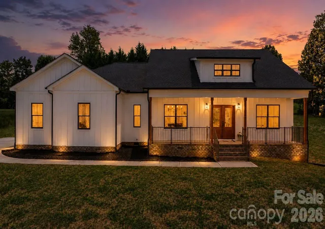 Photo 1 of Sale Pending at 1265 Misty Ln, Hickory, NC 28601 | MLS# 4395922 | Listing updated on 2026-09-03