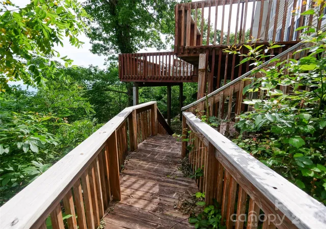 43rd image of 386 Arrowhead Trl, Columbus, NC 28722 | MLS# 4395929