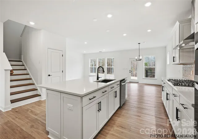 Photo 4 of Single family home for sale at 2014 Topaz River Rd, Waxhaw, NC 28173 | MLS# 4395932 | Listing updated on 2026-09-26