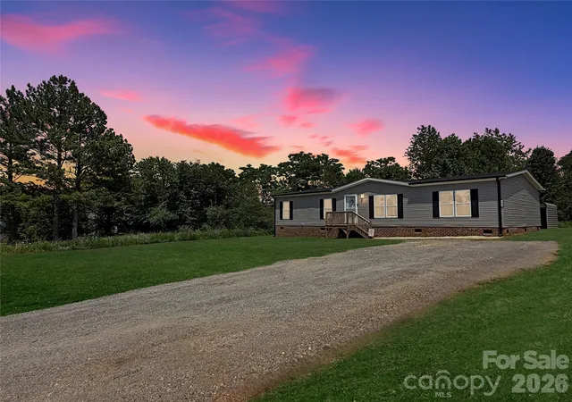Homes for sale in Stony Point, NC | 206 Fairchase Cir, Stony Point, NC 28678 | MLS# 4395945