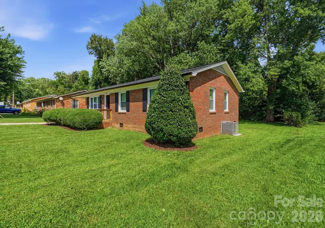 Homes for sale in Bessemer City, NC | 5008 Sea Oates Ln, Bessemer City, NC 28016 | MLS# 4395975