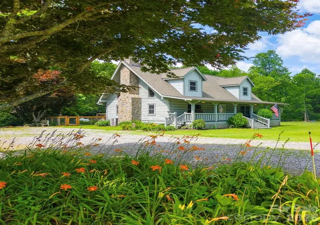 Homes for sale in Sylva, NC | 538 East Fork Rd, Sylva, NC 28779 | MLS# 4395980