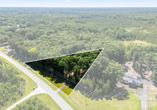 Homes for sale in Indian Trail, NC | 6724 Mill Grove Rd, Indian Trail, NC 28079 | MLS# 4396018