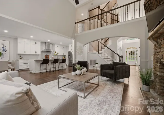 2nd image of 22012 Preswick Dr, Fort Mill, SC 29707 | MLS# 4396057