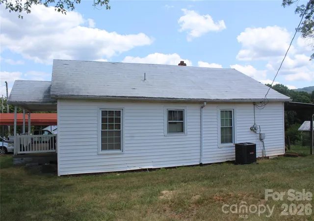 Photo 3 of Single family home for sale at 4388 Ruritan Dr, Morganton, NC 28655 | MLS# 4396064 | Listing updated on 2026-08-24
