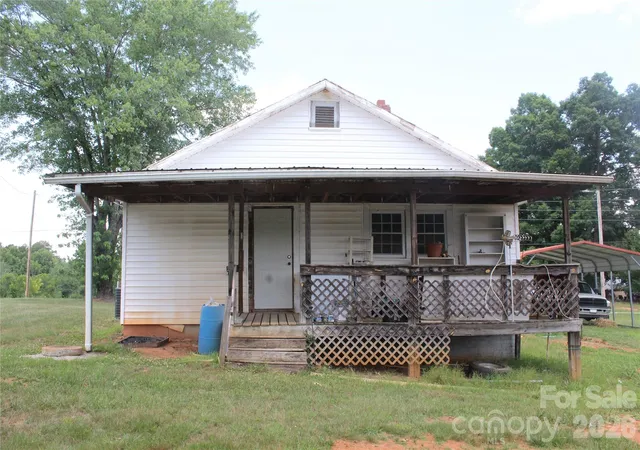 Photo 4 of Single family home for sale at 4388 Ruritan Dr, Morganton, NC 28655 | MLS# 4396064 | Listing updated on 2026-08-24