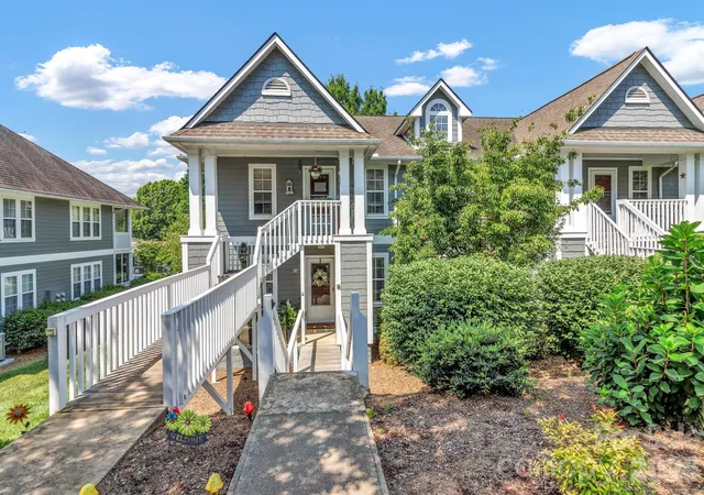 1st image of 2601 Sagamore Ln, Asheville, NC 28806 | MLS# 4396066