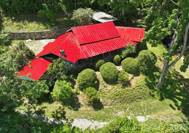 Homes for sale in Little Switzerland, NC | 8709 Hwy 226a Hwy, Little Switzerland, NC 28749 | MLS# 4396070