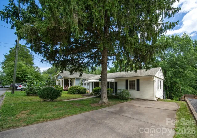 1st image of 201 Fayetteville St, Asheville, NC 28806 | MLS# 4396075