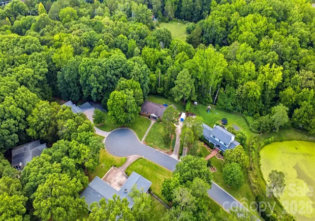 44th image of 2620 Lynbridge Dr, Charlotte, NC 28226 | MLS# 4396076