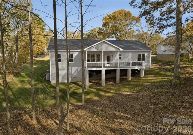 5th image of 2705 Andrew Point Dr #1, Denver, NC 28037 | MLS# 4396085