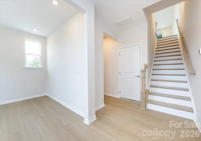 Photo 4 of Townhouse for sale at 3013 Cirs End, Charlotte, NC 28226 | MLS# 4396103 | Listing updated on 2026-09-21