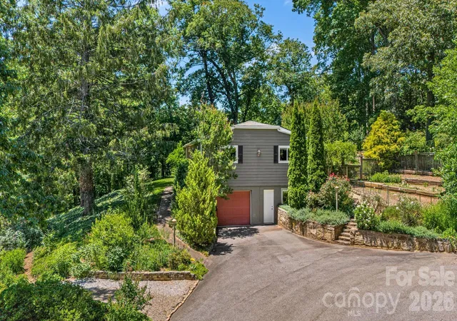 4th image of 78 Grovewood Rd, Asheville, NC 28804 | MLS# 4396118