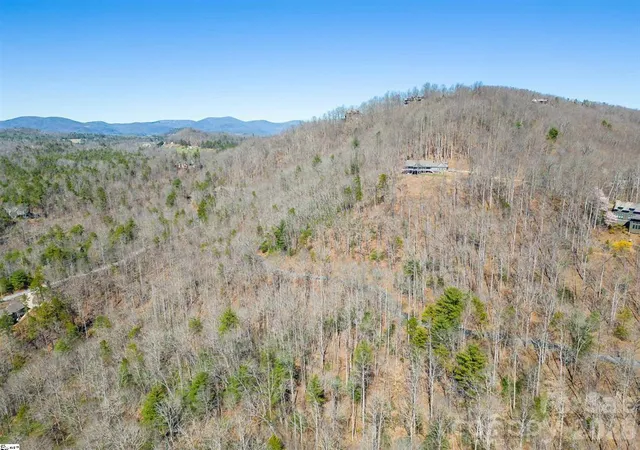 4th image of 132 Overlook Park Dr #51, Hendersonville, NC 28792 | MLS# 4396151