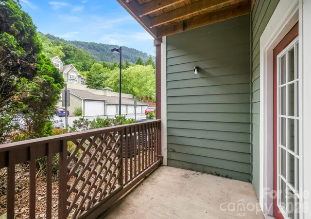 Homes for sale in Asheville, NC | 1000 Olde Eastwood Village Blvd #A-107, Asheville, NC 28803 | MLS# 4396165
