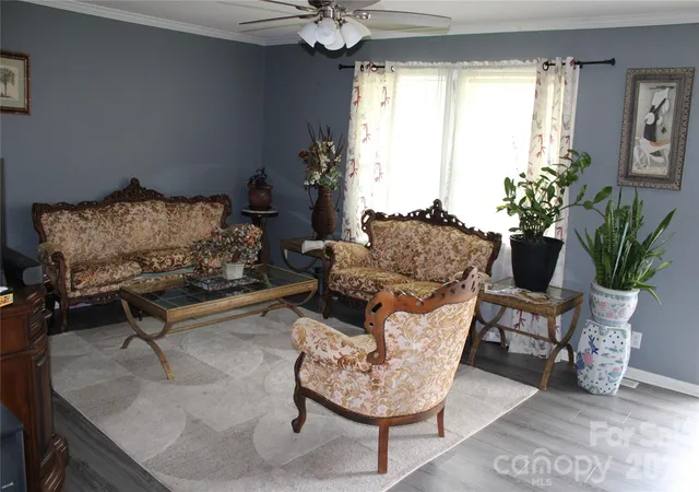 3rd image of 1617 Ruby Rd, Hartsville, SC 29550 | MLS# 4396167