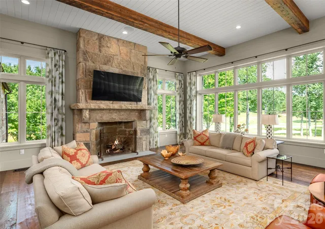 5th image of 332 Walnut Valley Pkwy, Arden, NC 28704 | MLS# 4396181