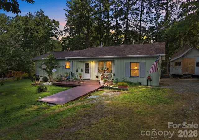 46th image of 473 King William Rd, Hendersonville, NC 28739 | MLS# 4396182