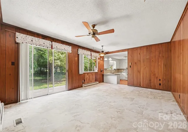 Photo 4 of Single family home for sale at 207 Sills Dr, Salisbury, NC 28146 | MLS# 4396186 | Listing updated on 2026-09-09