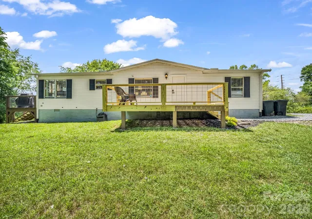2nd image of 210 Banner Farm Rd, Mills River, NC 28759 | MLS# 4396188